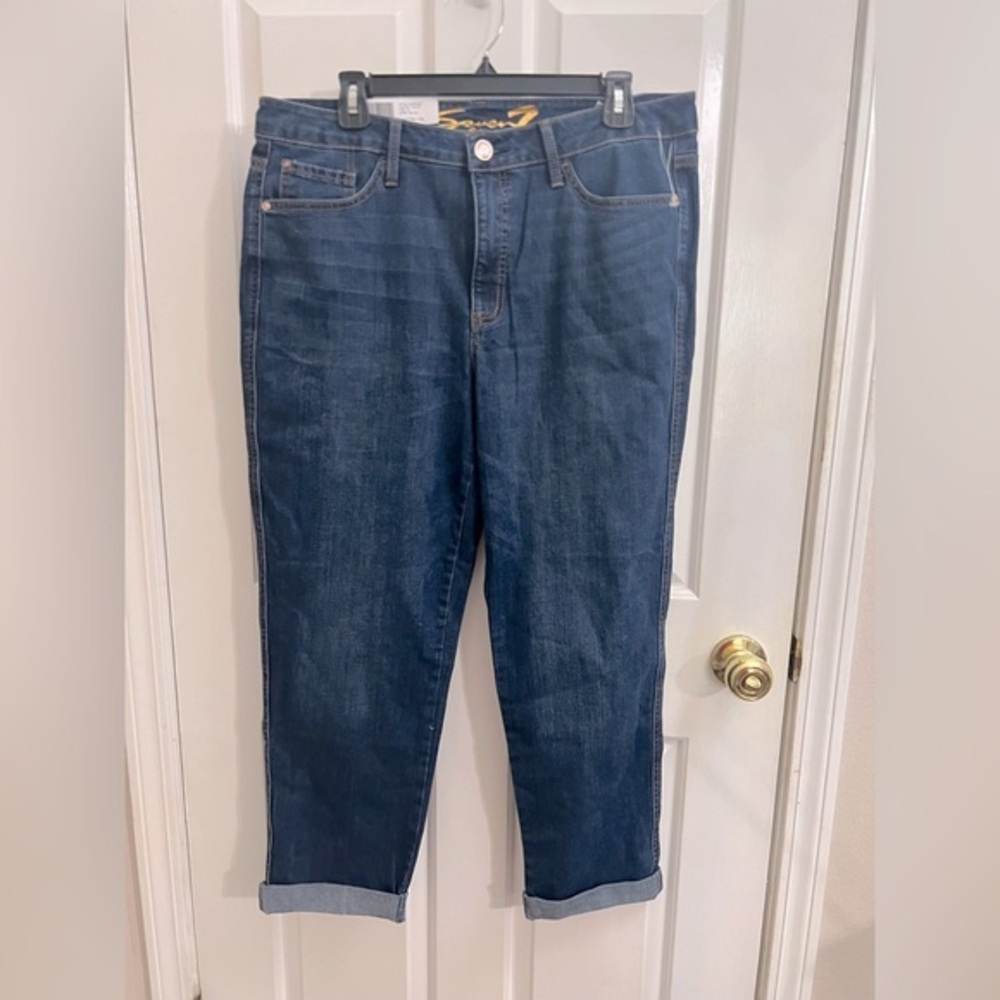 NWT Women’s seven7 weekend boyfriend relaxed fit jeans. Size 10.